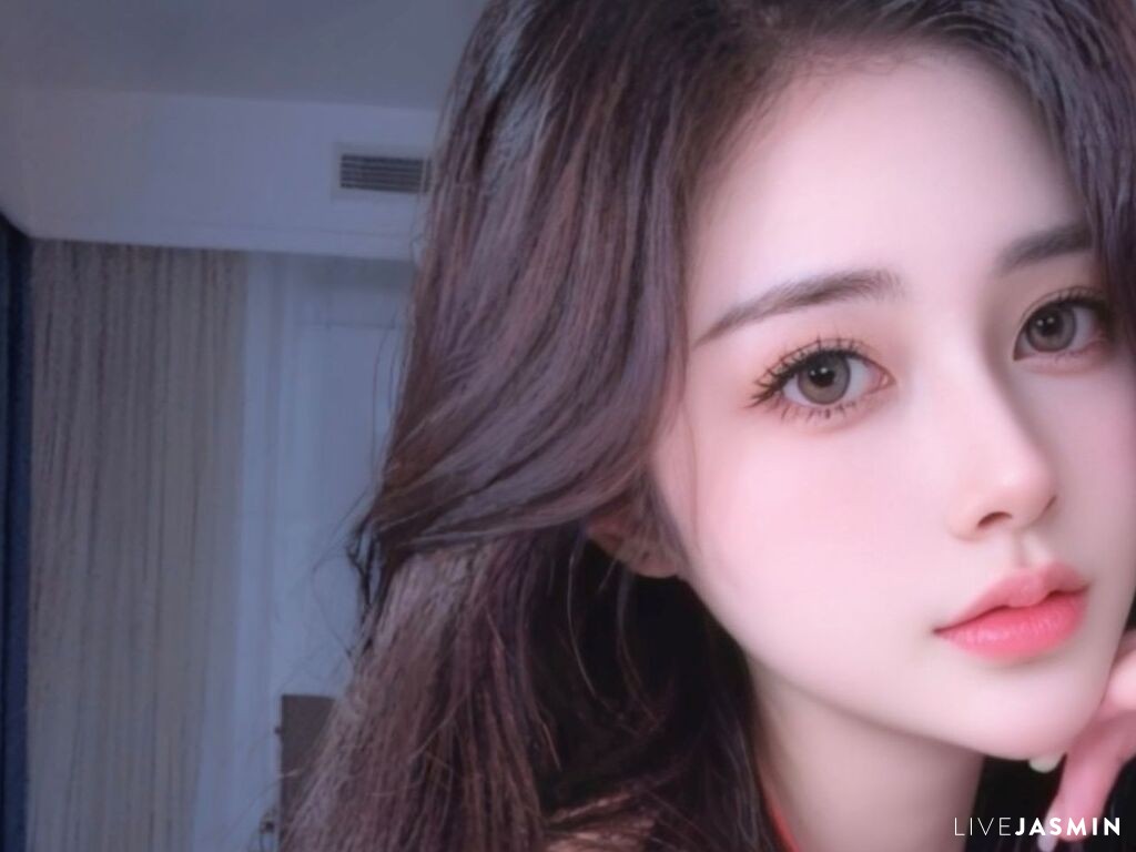 Live cam model AgelaHui