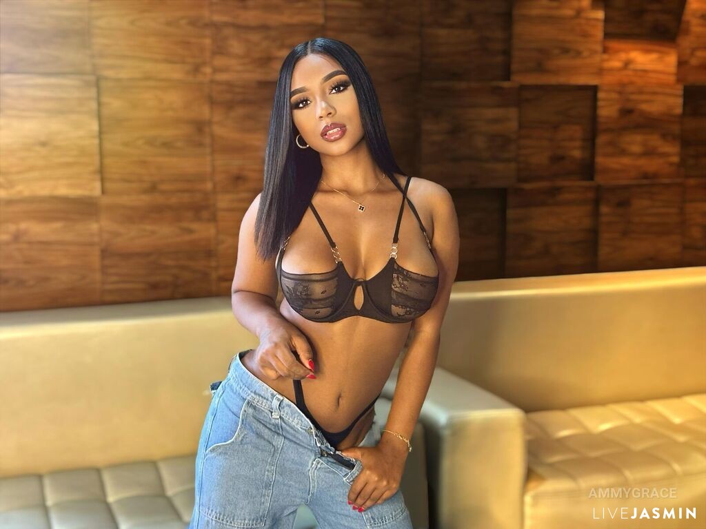 Live cam model AmmyGrace