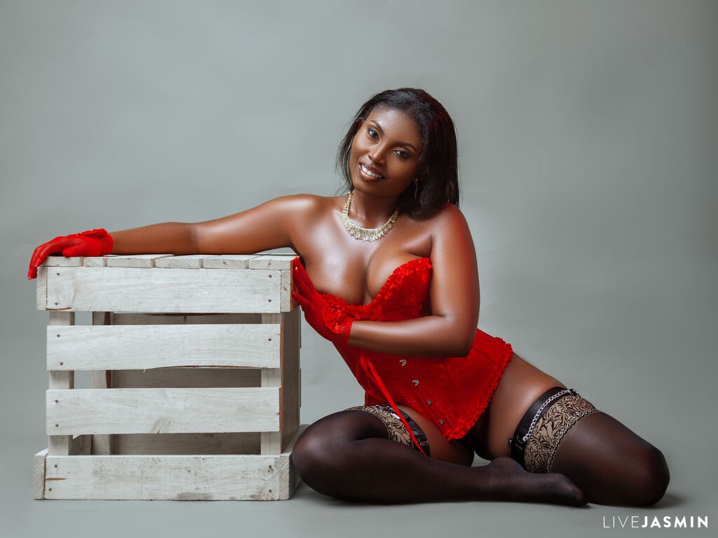 Start a private show with CathyMay