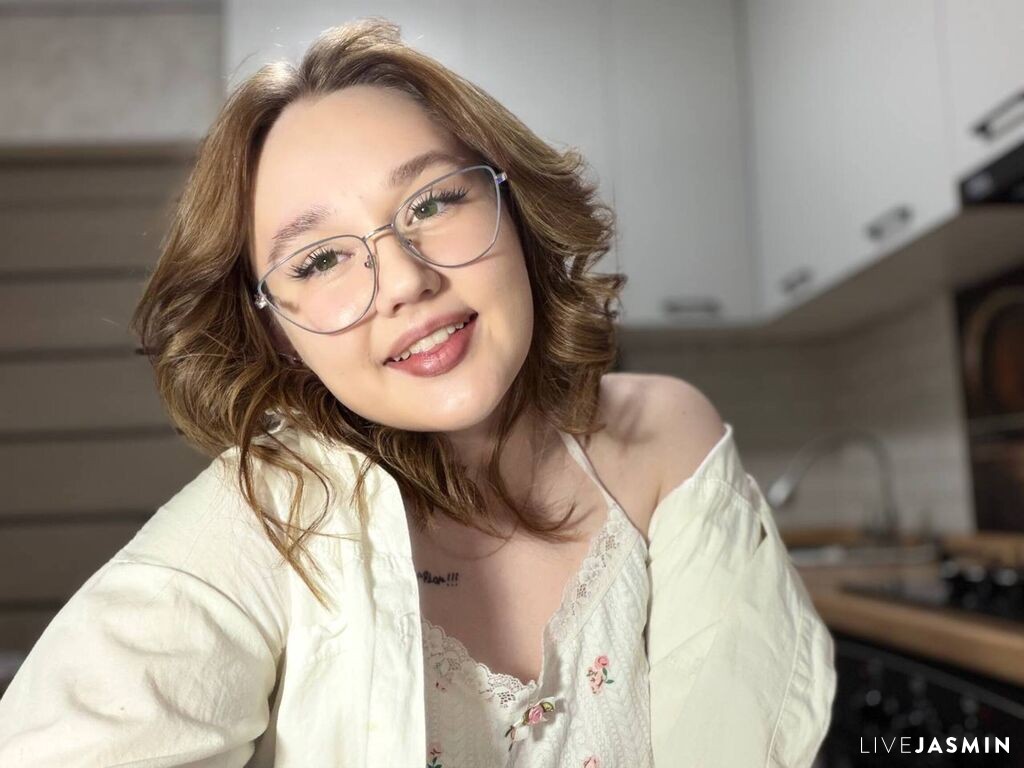 ConstanceKeiffer free chat room