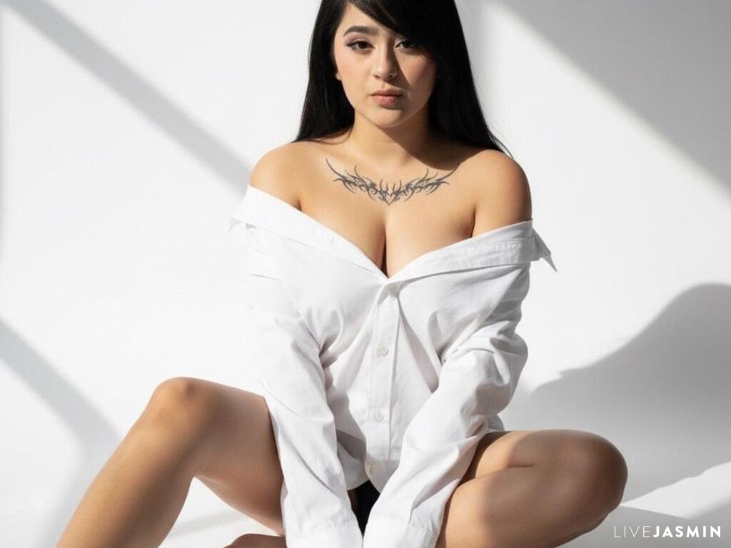 EmilyWattson free chat room