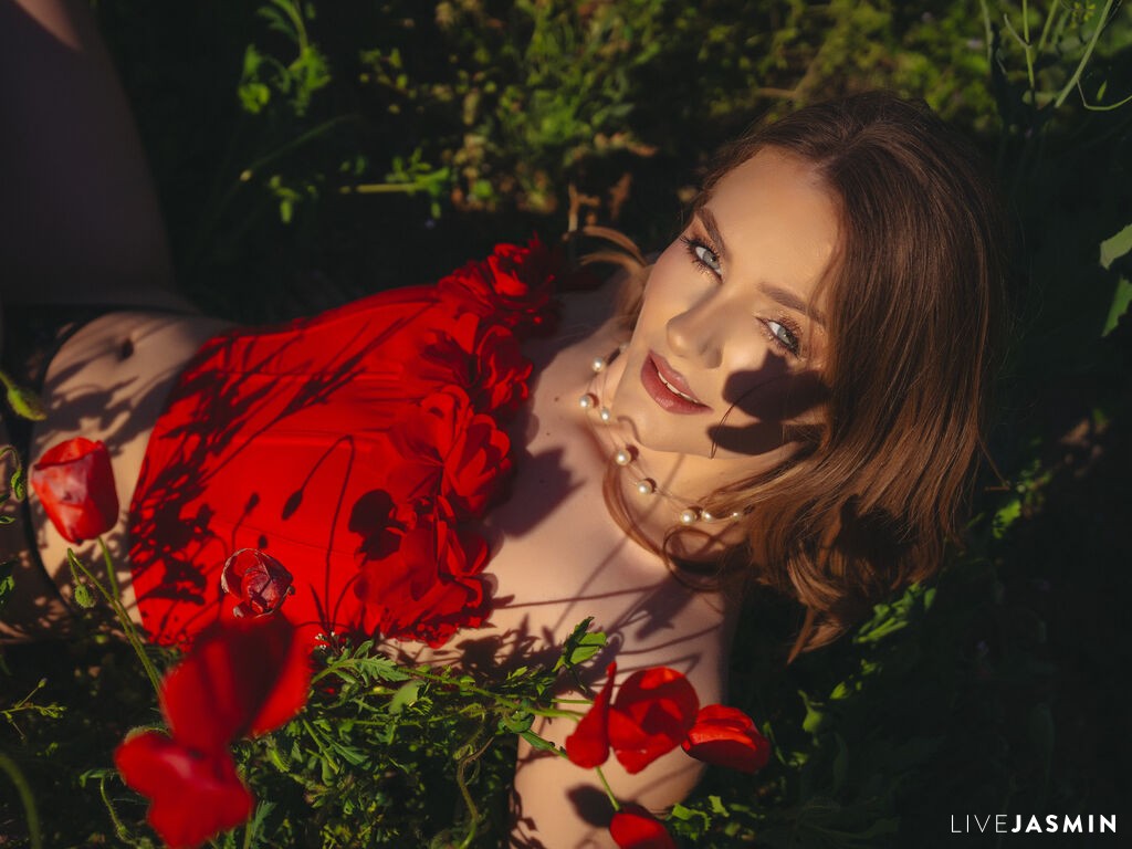 Live cam model EvaDevon