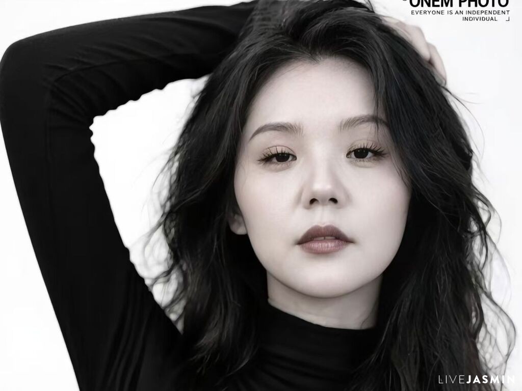 GuanshiSun online now