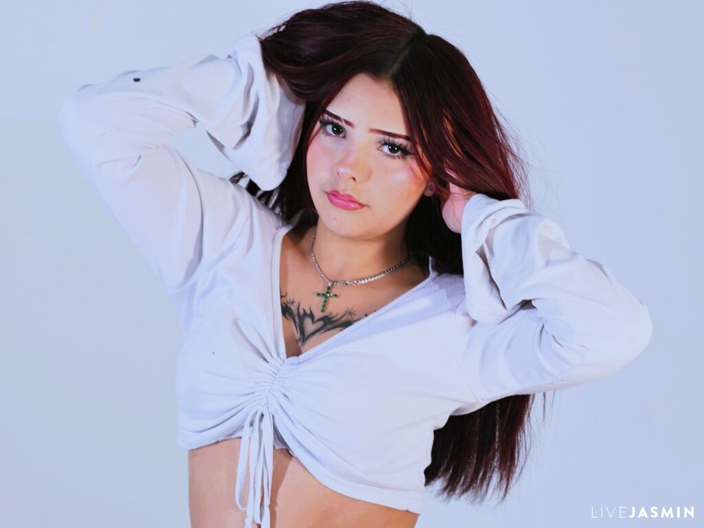 Live cam profile for MabelMontiel