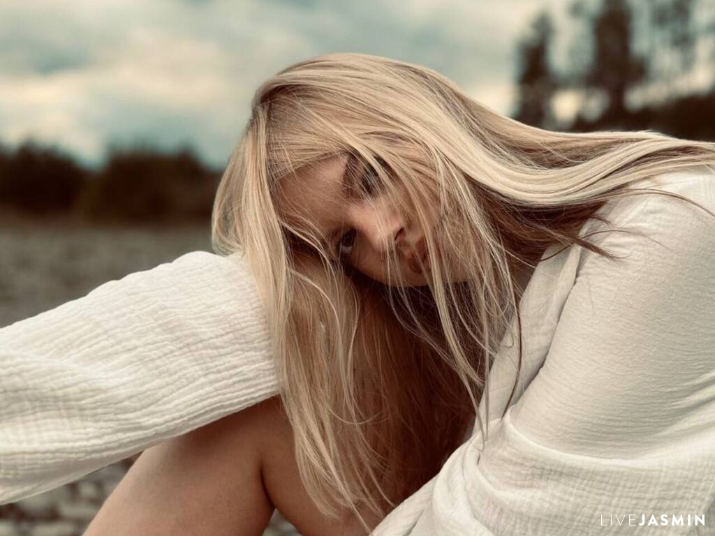 MariaTownsen online now