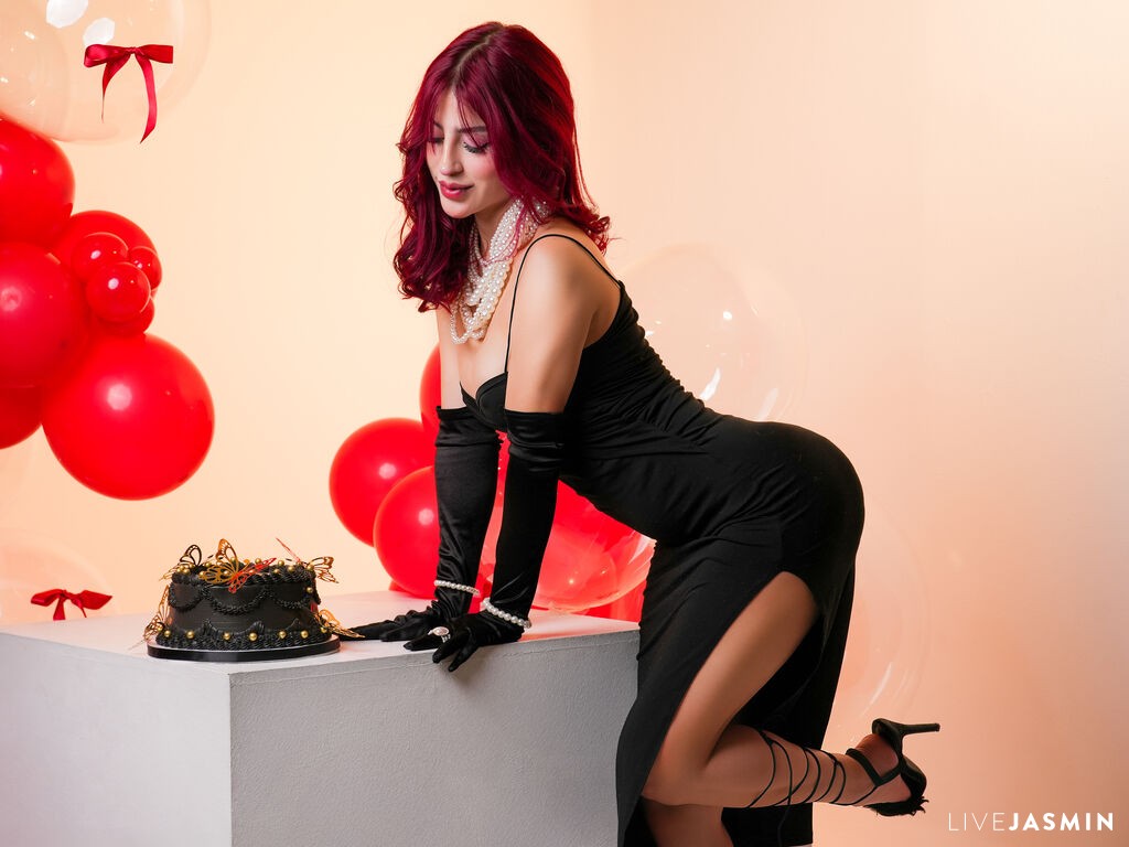 Start a private show with MollyBoston