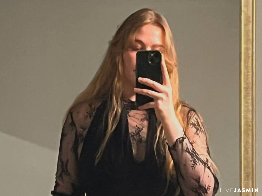 Live cam profile for ShanaKampa