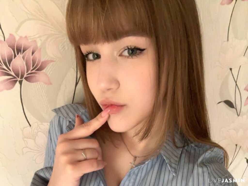 SharikaGlidden free chat room