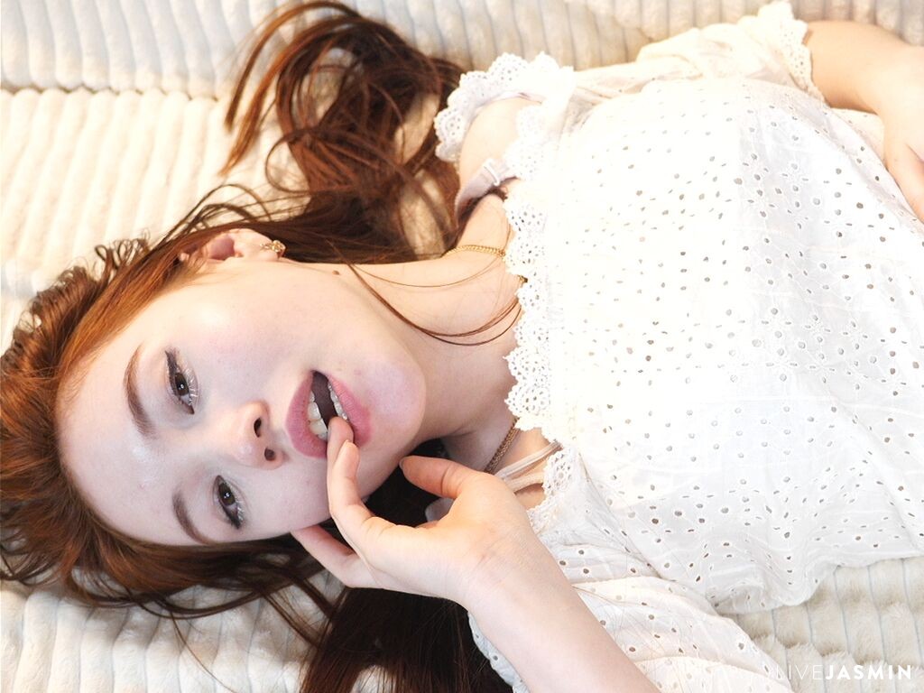 Live cam model TydaniStaudt