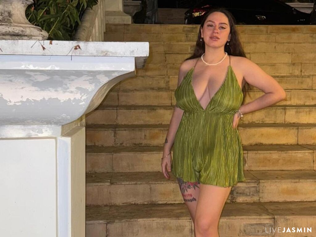 Live cam model Velvetgrace